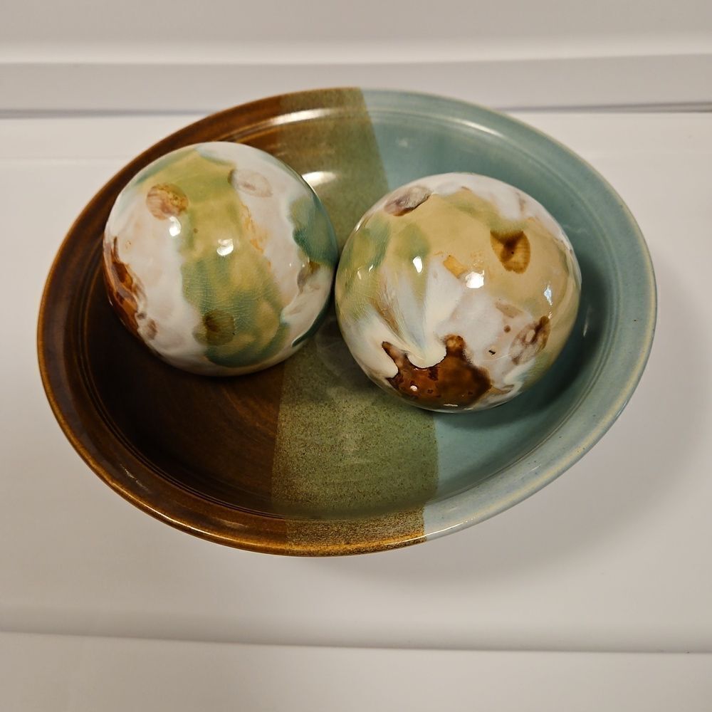 Ceramic Bowl and Balls Set - Picture 6 of 6